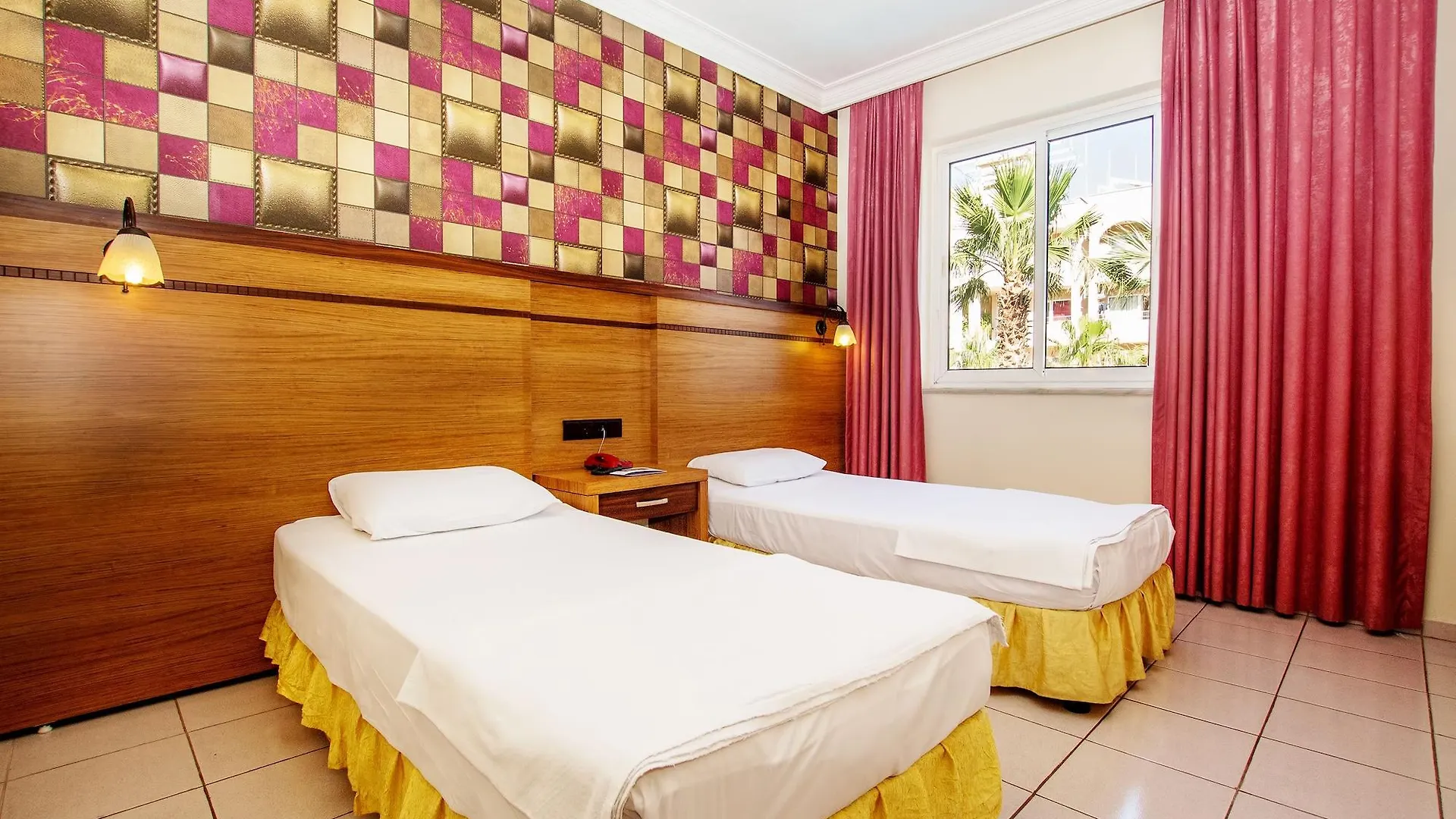 Club Sun Smile Apartment Armutalan